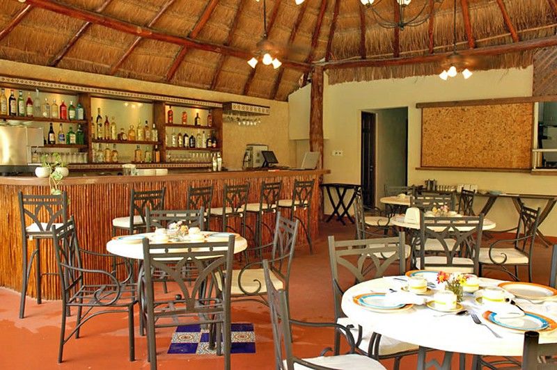 Hacienda Paradise Hotel 4*
