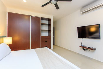 Apartment Sabbia 4102- Bedrooms All-In Suite