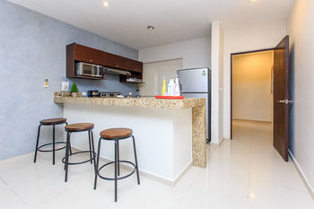Sabbia 4102- Bedrooms All-In Suite Apartment *