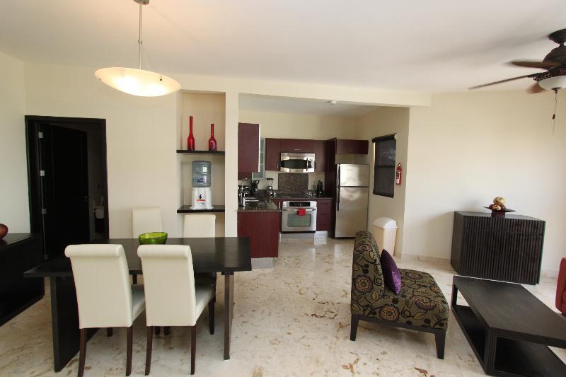 El Faro Oceanfront Apartment Playa del Carmen