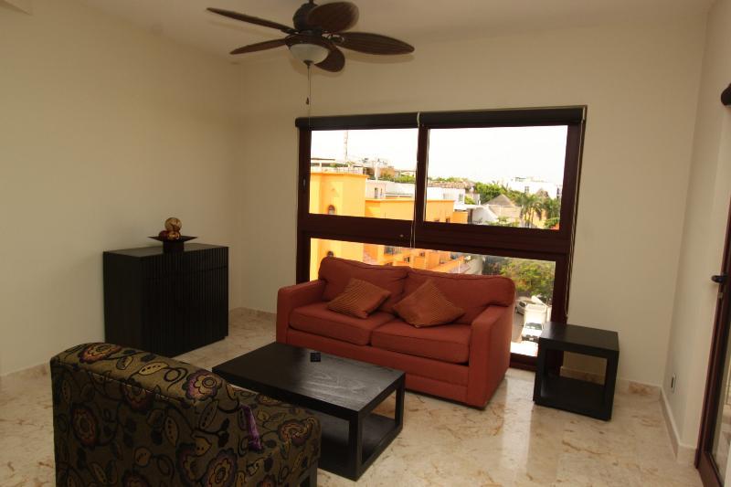 El Faro Oceanfront Apartment