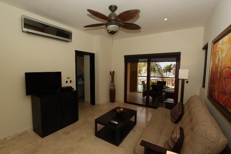 Apartment El Faro Oceanfront
