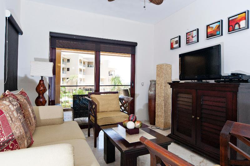 El Faro Oceanfront Apartment