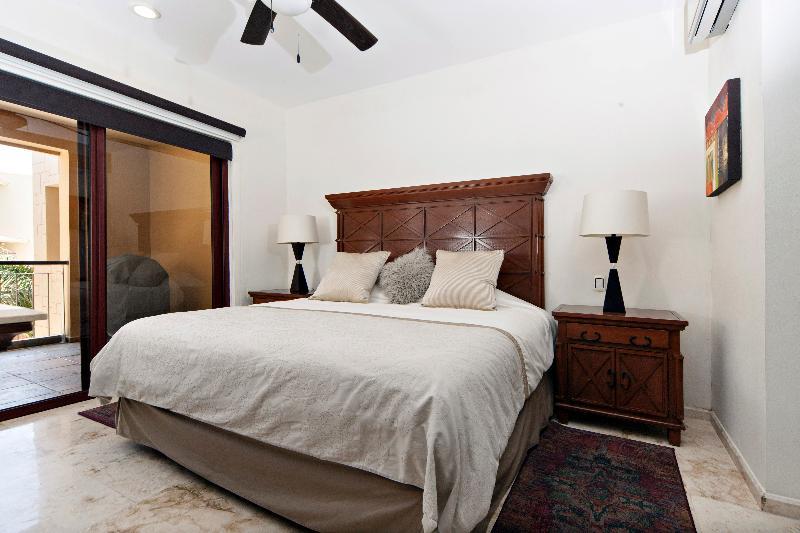 Apartment El Faro Oceanfront *