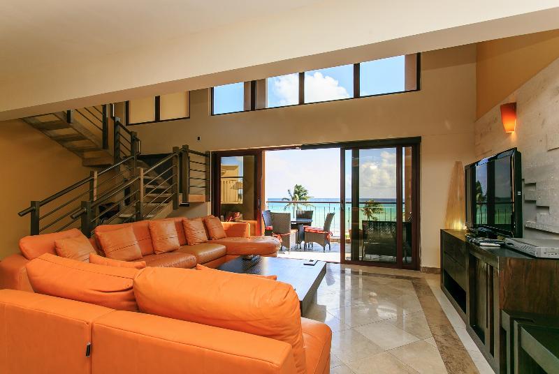 Apartment El Faro Oceanfront *