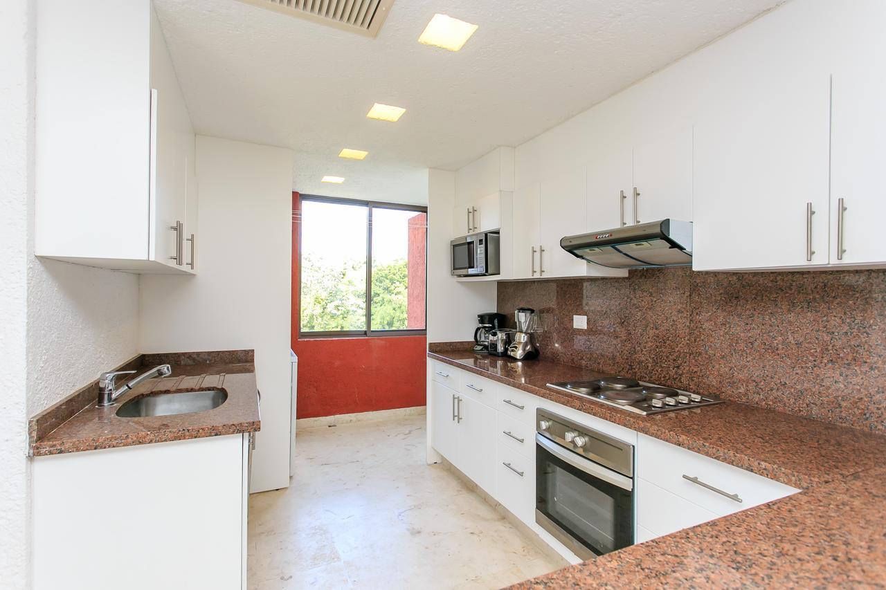 Private Pool Penthouse, Bikes Pool Onsite! * Playa del Carmen