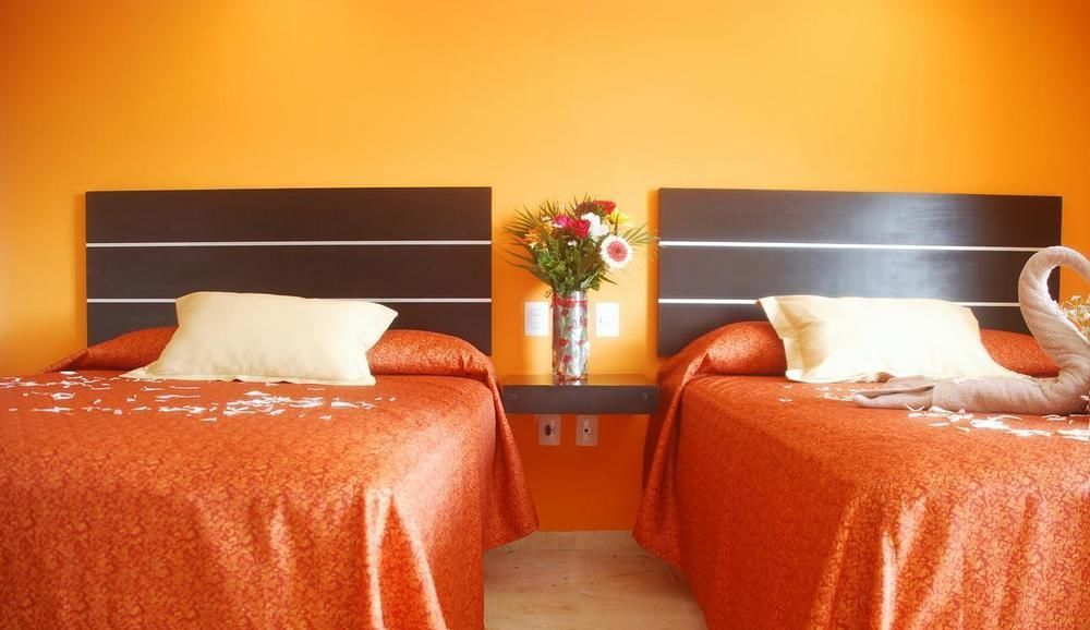 Caribbean Paradise & - 5th Avenue Hotel 4*