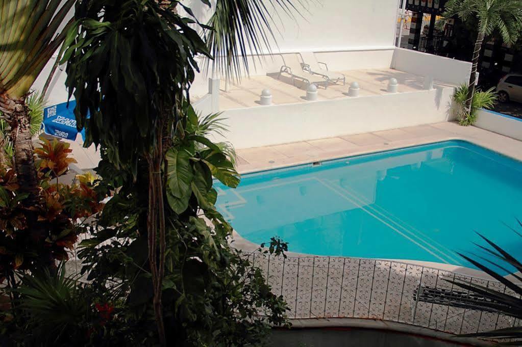 Tropical Casablanca Party Zone Playa del Carmen