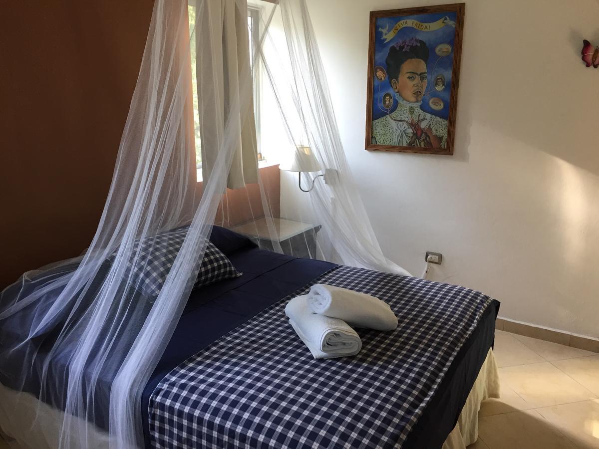 Bed & Breakfast Esquina De La Felicidad De Playacar
