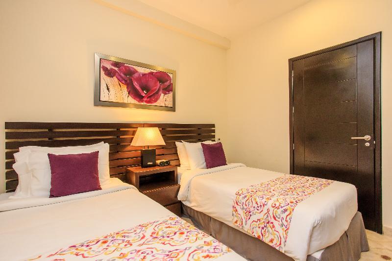 Apartment El Faro Oceanfront *