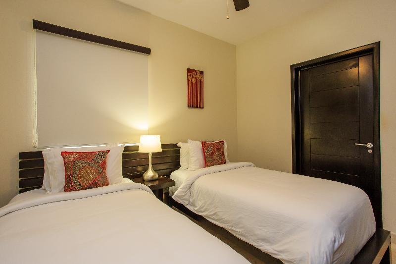 Apartment El Faro Oceanfront *