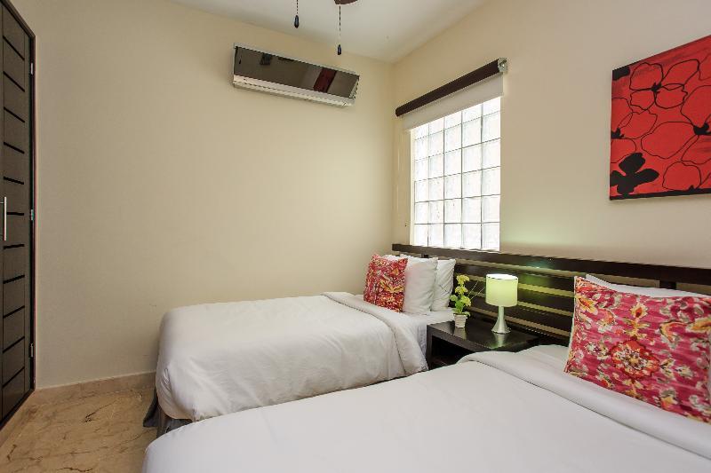 Apartment El Faro Oceanfront *