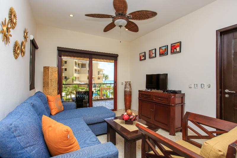 Apartment El Faro Oceanfront *