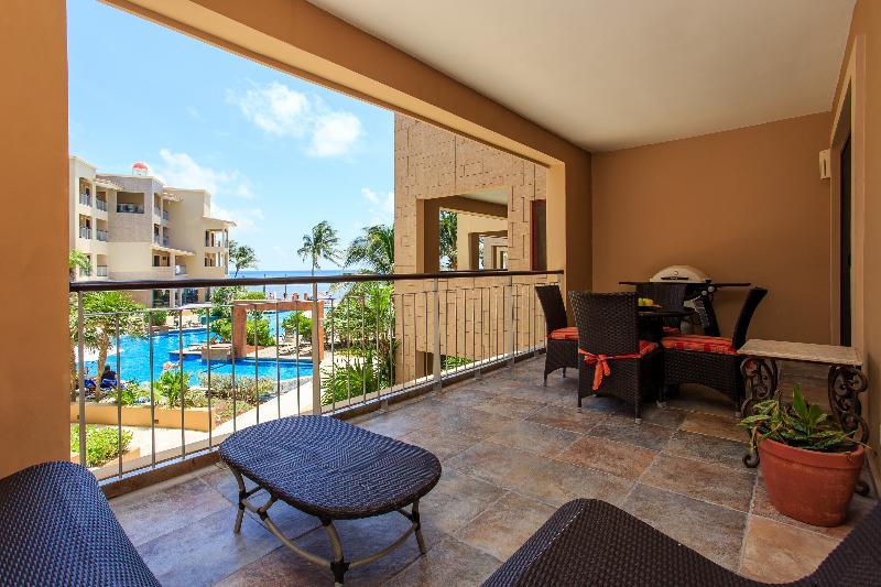 El Faro Oceanfront * Playa del Carmen