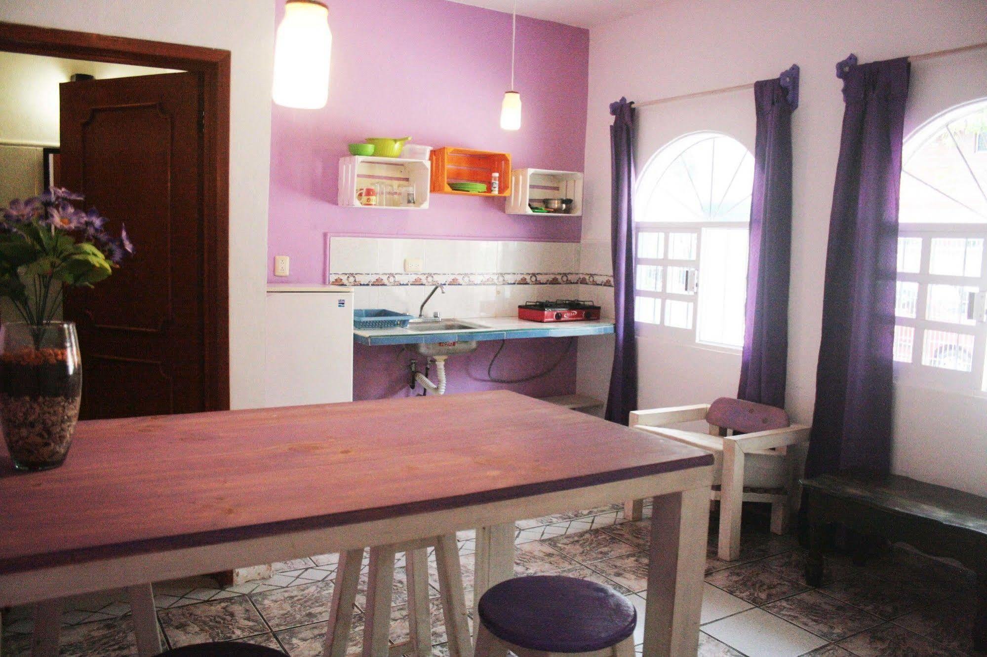 Hostel The Yak *