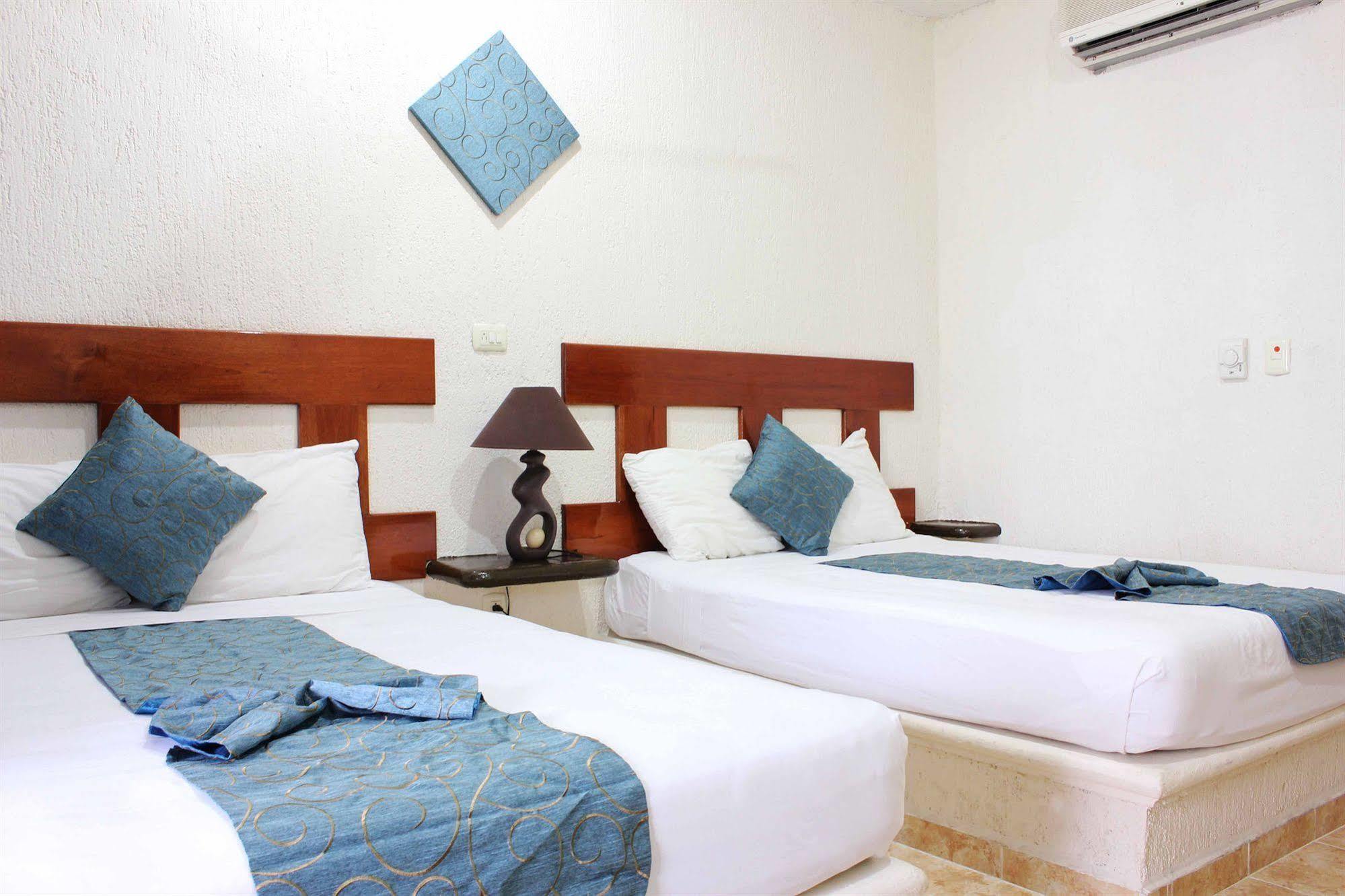 Nautilus Hotel 3*