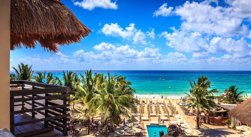 Aldea Beachside Condo