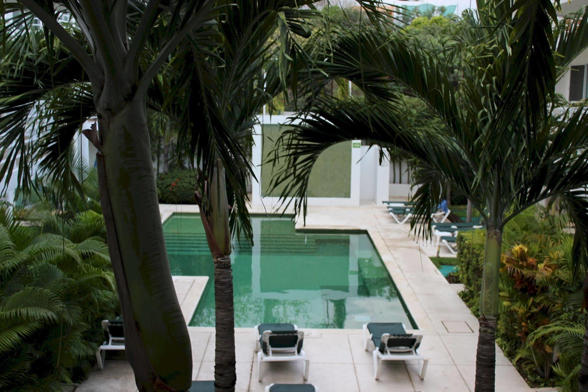 Pelicanos 207 Hotel