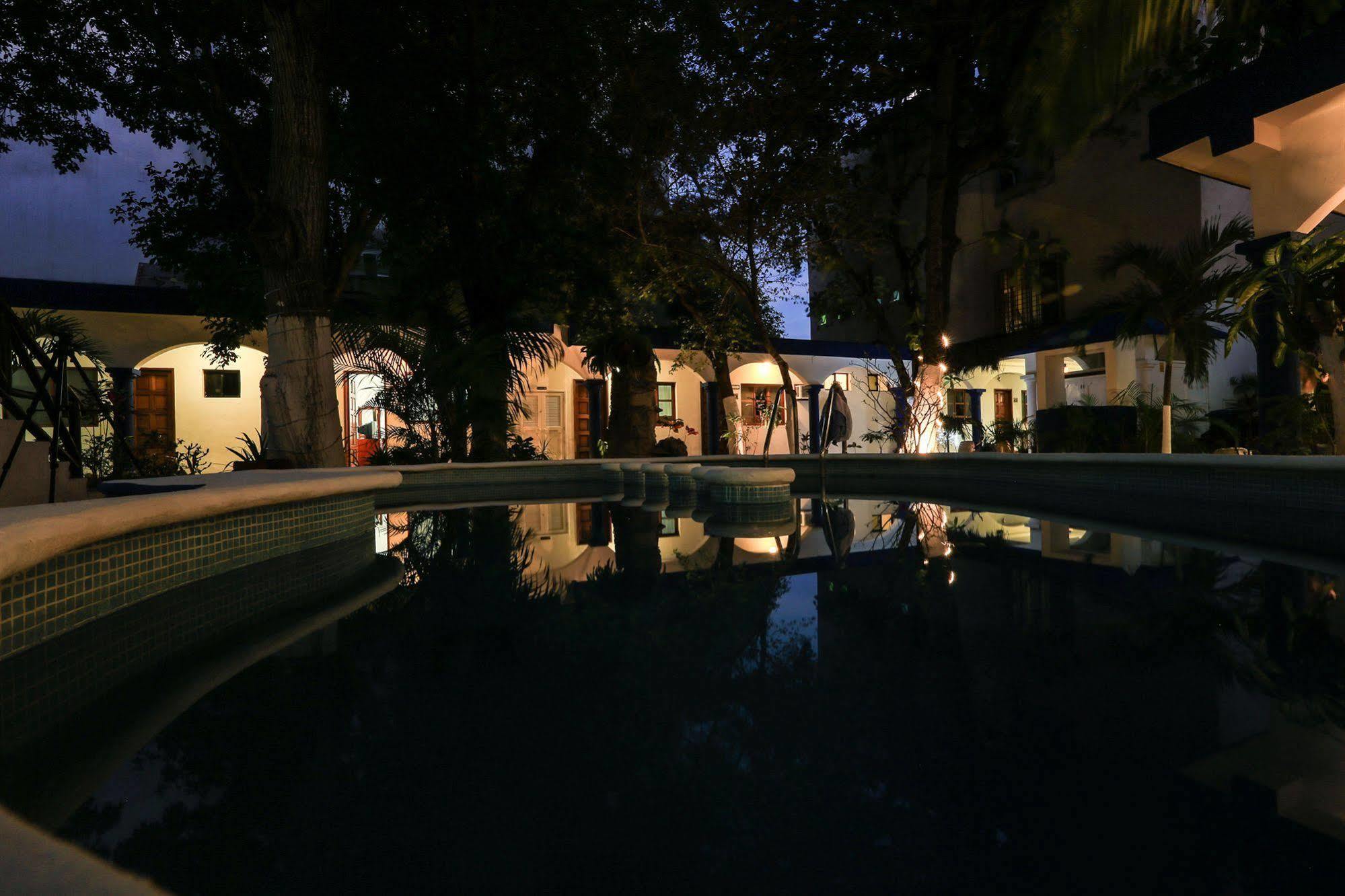 Azul By Encanto 2*
