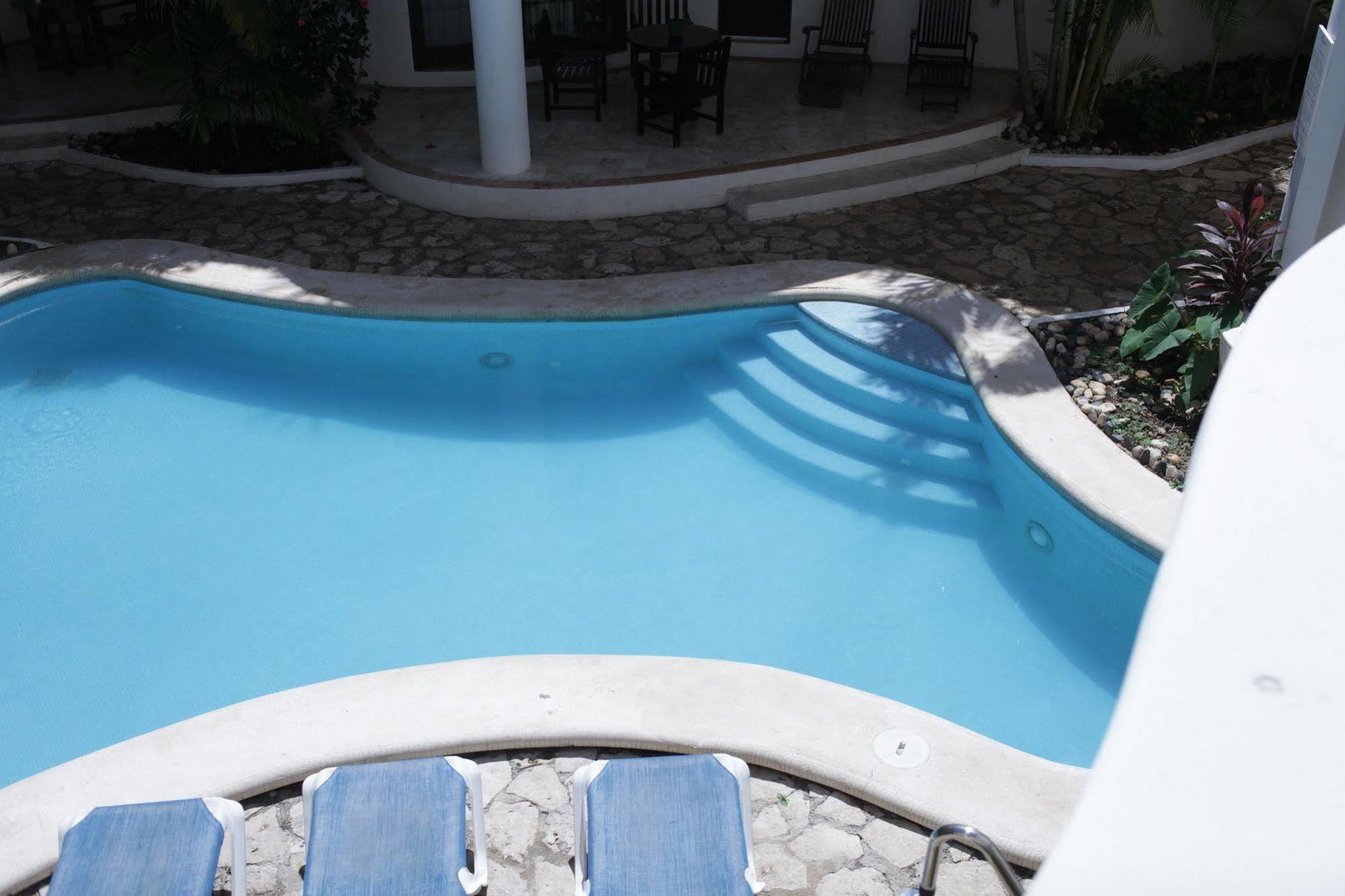 Blue Palms By Kamuvan Apartahotel 3*