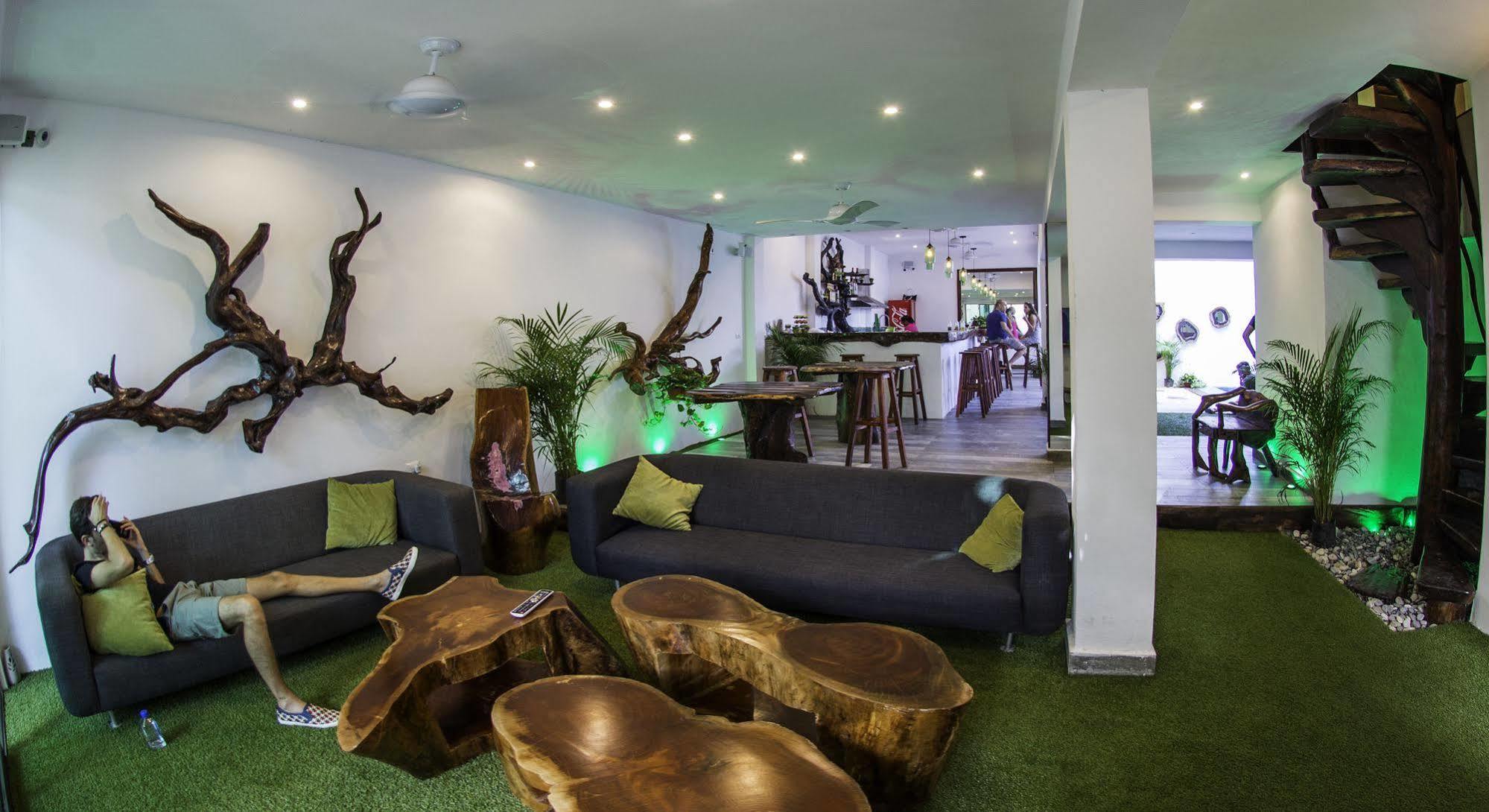 The Village Boutique 3*