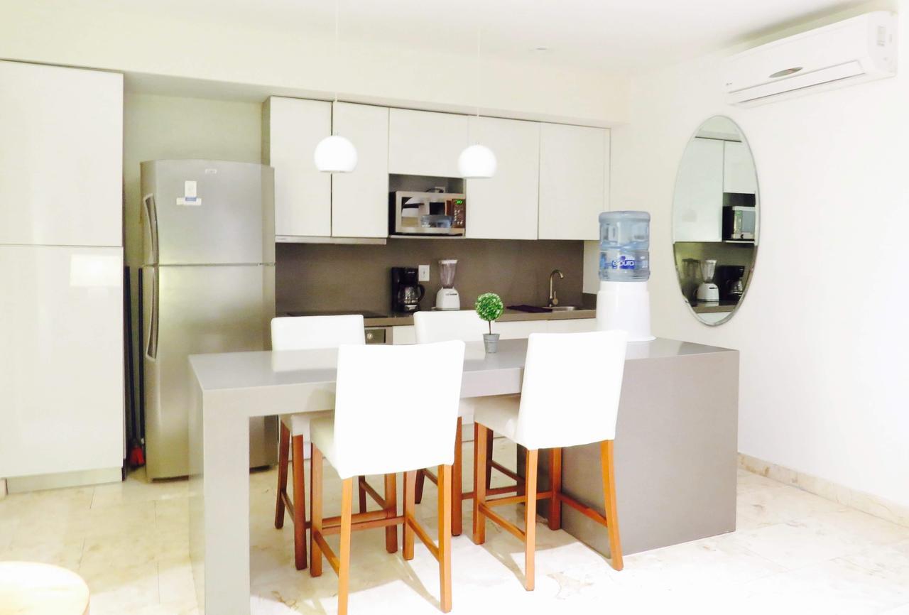 Anah Penthouse By Oceanfront Apartment