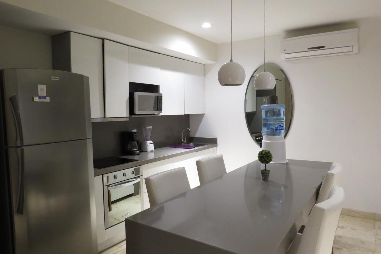 Anah Penthouse By Oceanfront Apartment