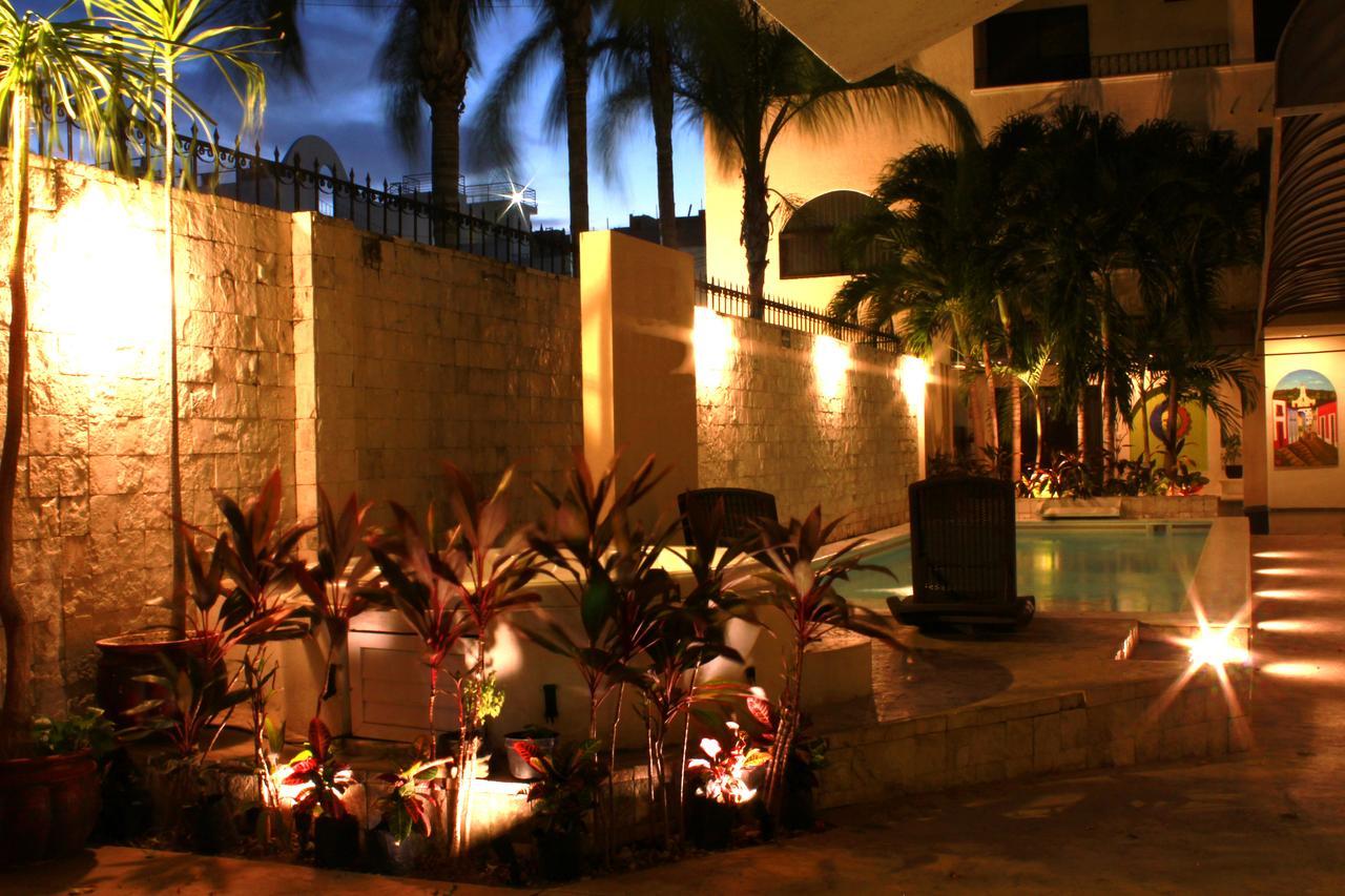 Hotel Nautilus