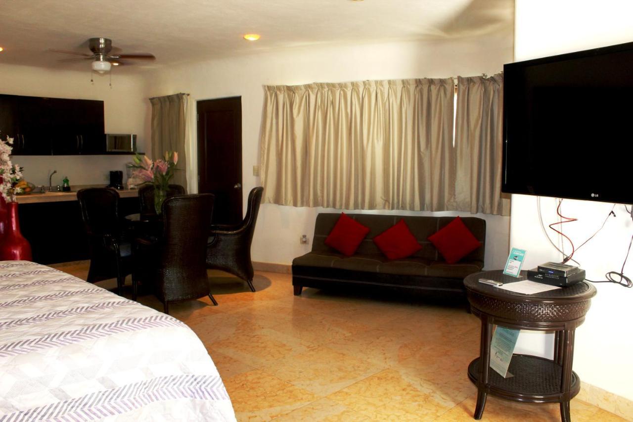 Blue Palms By Kamuvan Apartahotel 3*