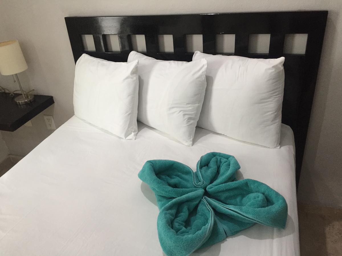 Encantada Aparthotel 3*
