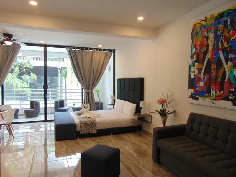 Hotel Romanina By 5th Avenue Realty Group Playa del Carmen