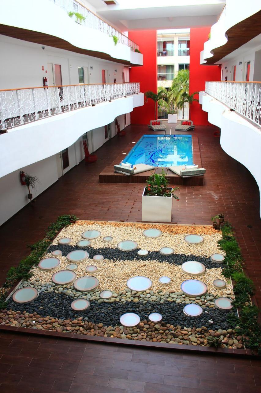 In Fashion & (adults Only) Playa del Carmen