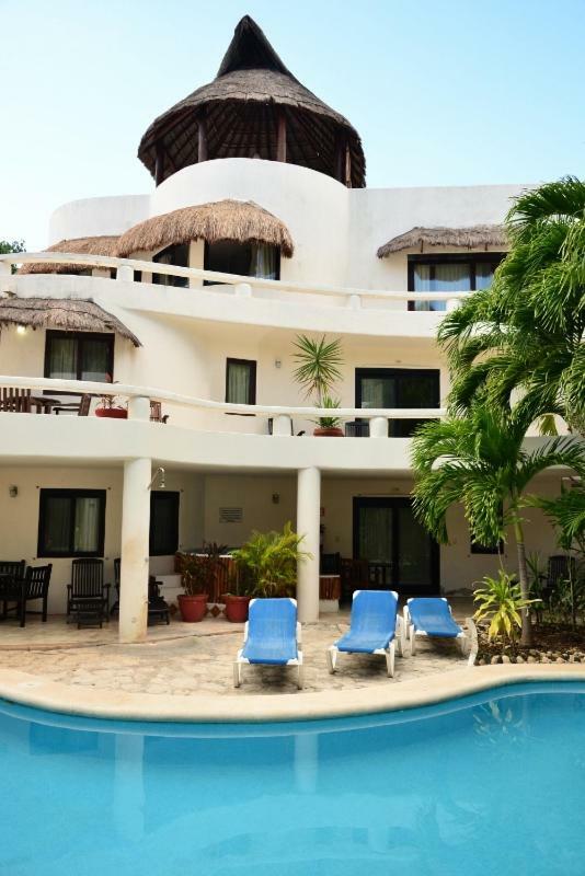 Blue Palms By Kamuvan Apartahotel