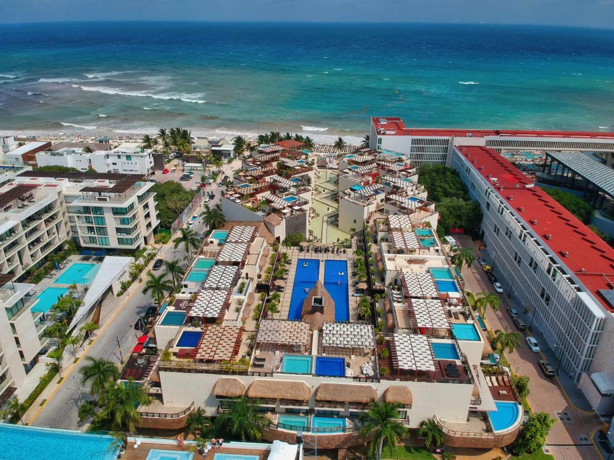 Aldea Beachside Condo