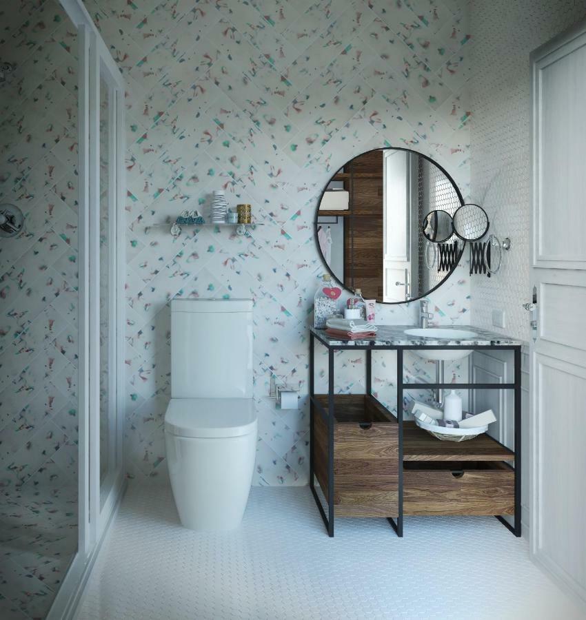 Singular Joy Downtown Residences Hotel