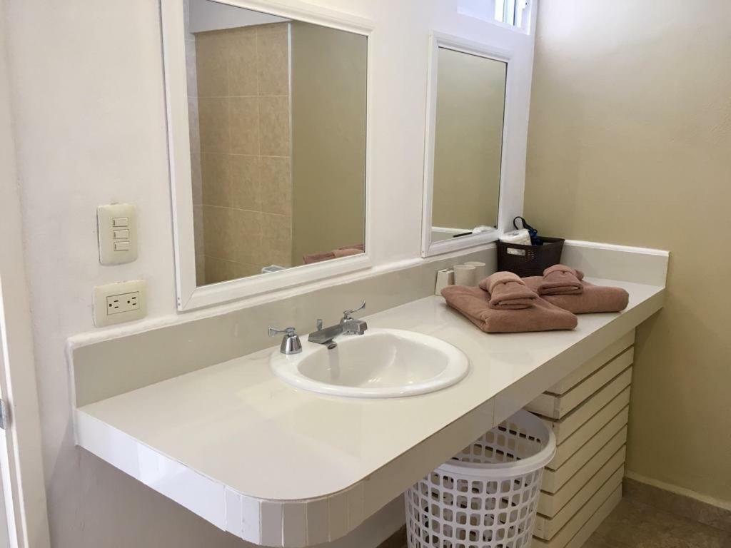 Sunshine Apartment *