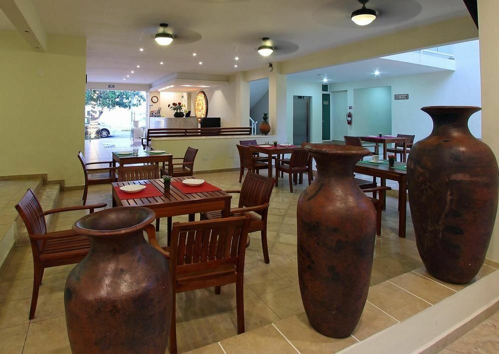 Hotel Angelo's