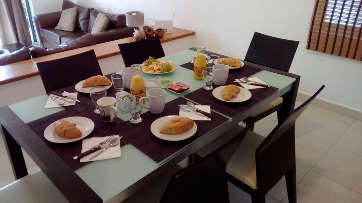 Acomodação com café da manhã  La Casa Di Naomi 3*