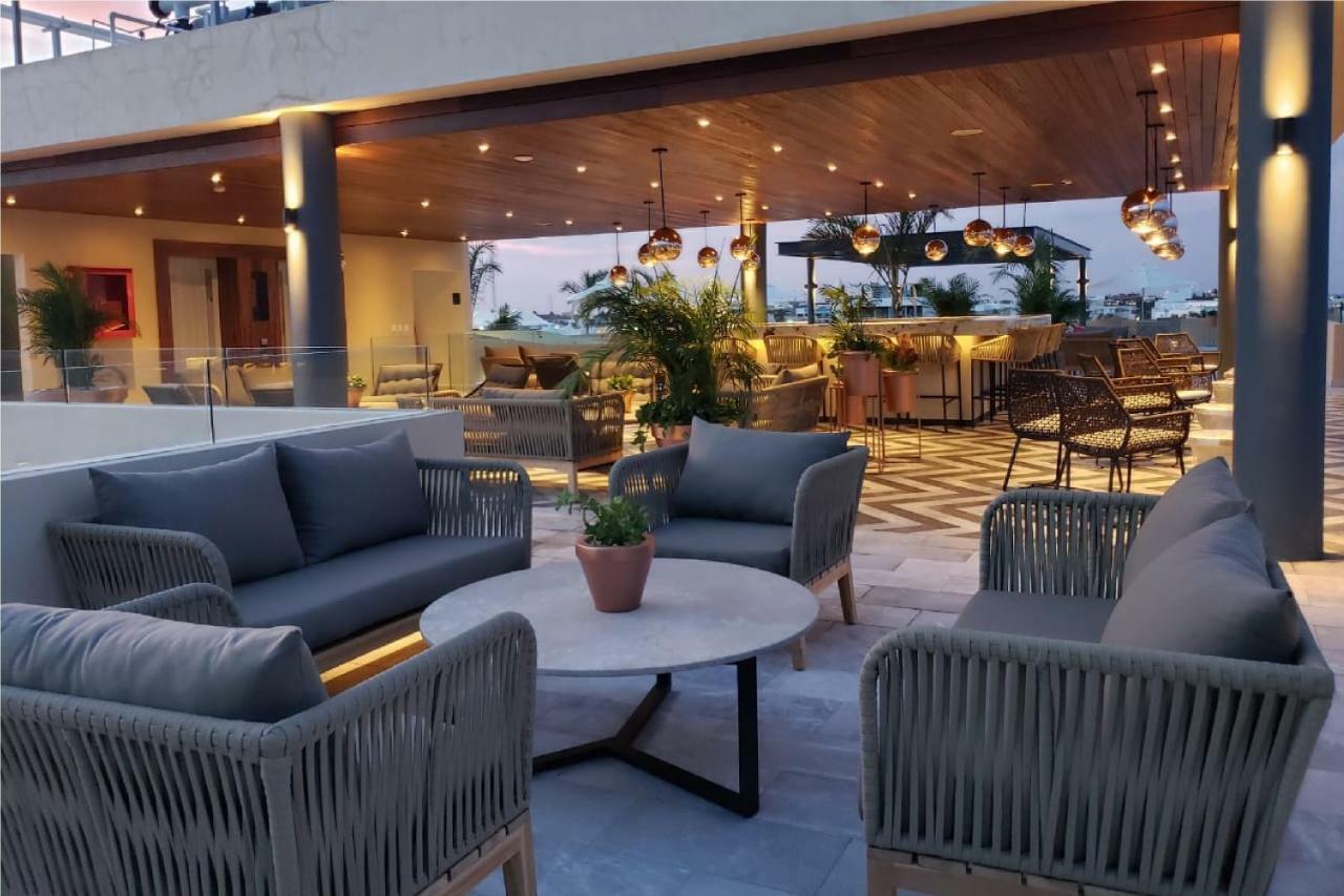 Singular Joy Downtown Residences