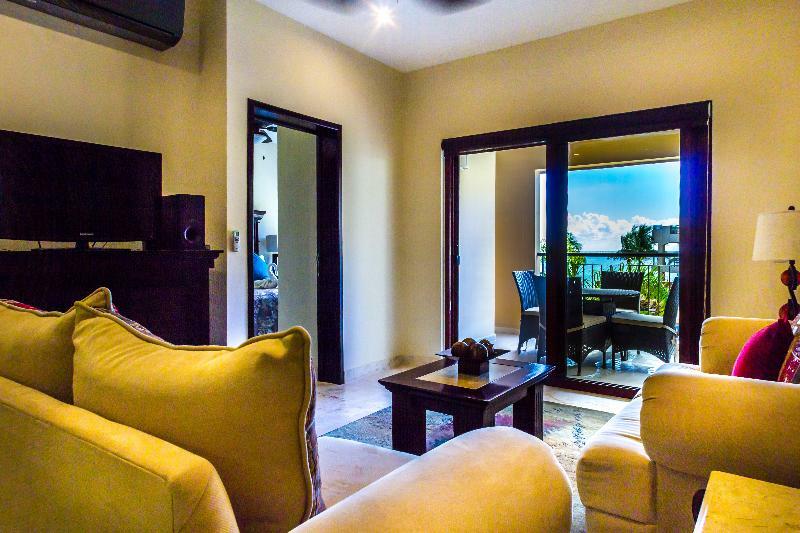 El Faro Oceanfront Apartamento *