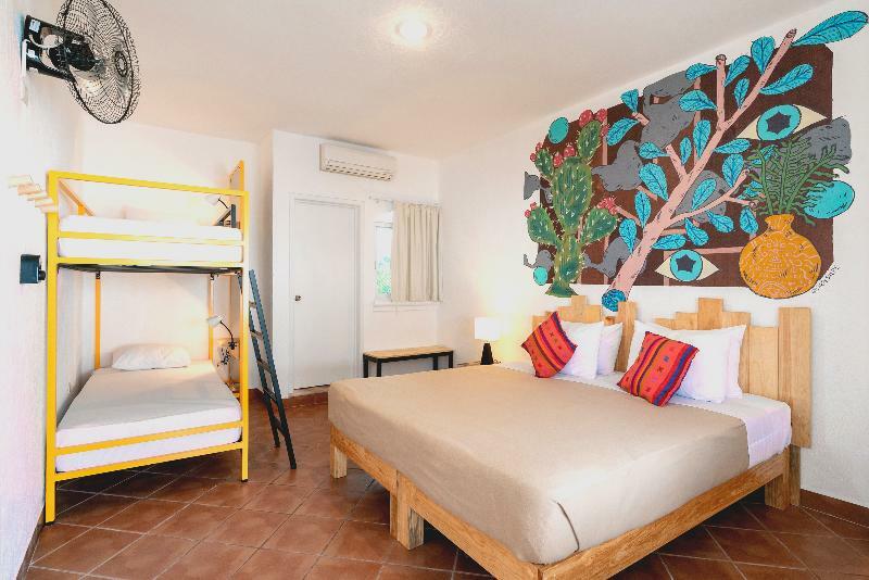 Selina Hostel *