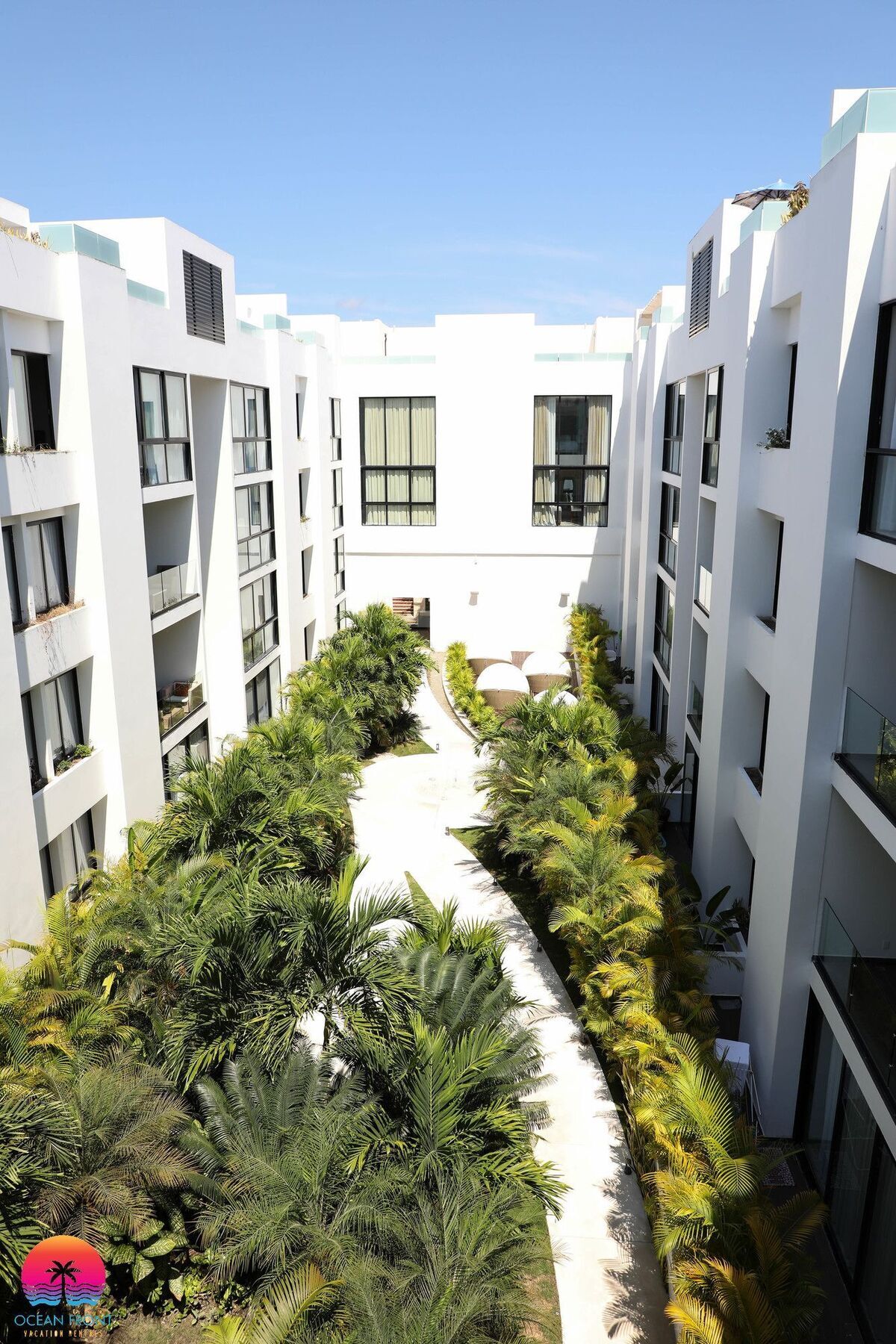 Anah Penthouse By Oceanfront Apartment