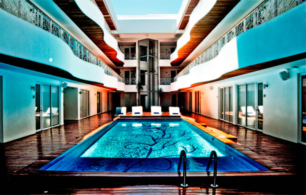 In Fashion & (adults Only) Hotel