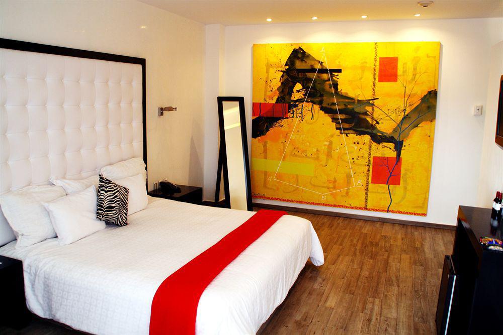 In Fashion & (adults Only) Hotel