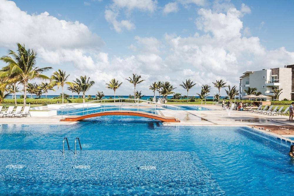 Hotel Christian By Nas 4*