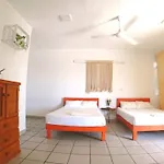 Izsla Suites