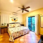Apartment W/ Prime Location Mexican Colonial Style