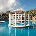 Grand Riviera Princess