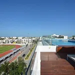 Luxury Apartment Steps From 5Th Av Rooftop Pool By Yeah
