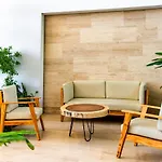 Big Studio At Kaab By The Beach With Roof Top Pool, Sauna And Jacuzzi Near Paseo Del Carmen Mall